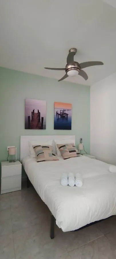 J&H Apartment توريمولينوس